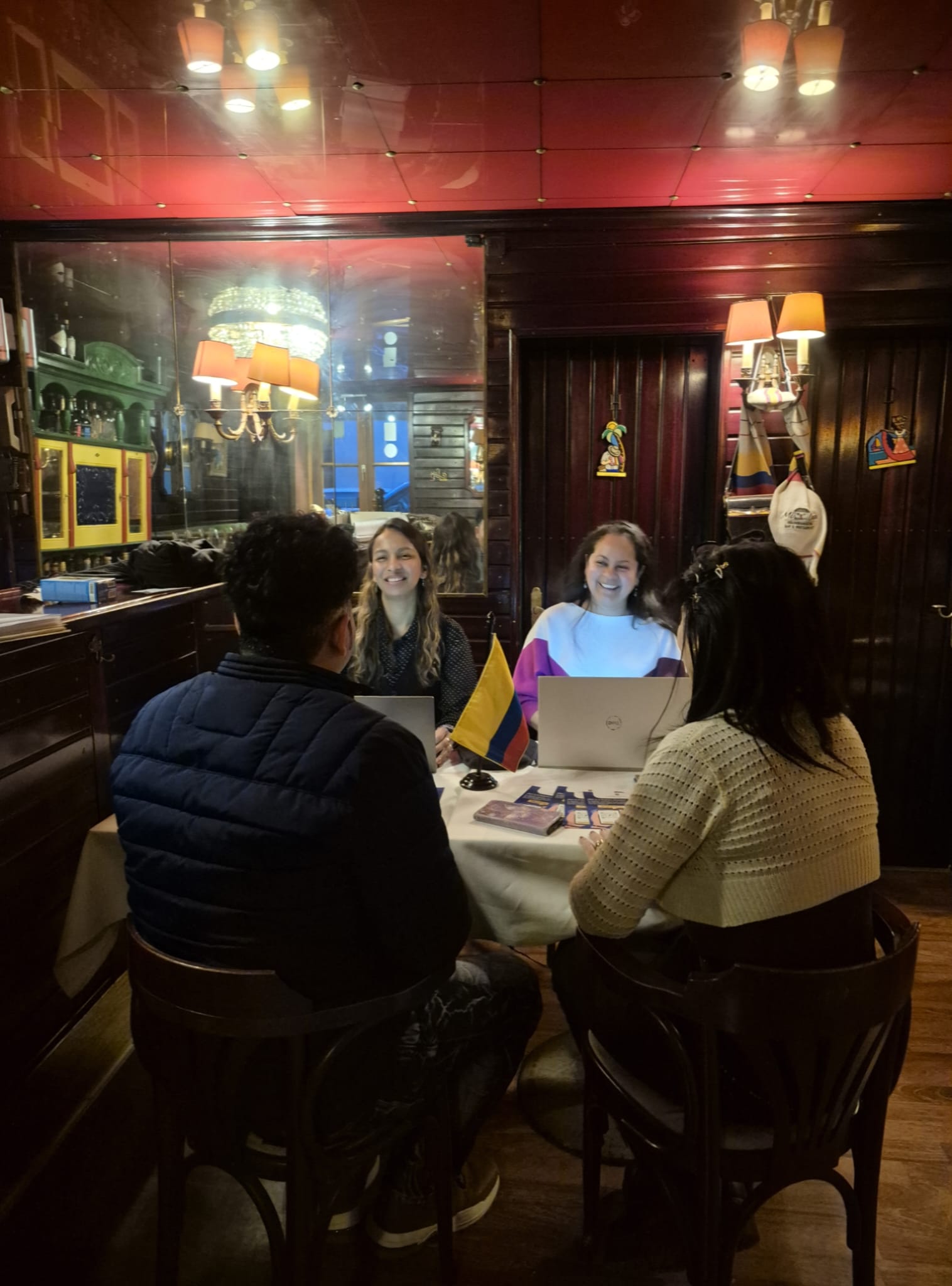 Con la jornada de Consulado Móvil en Múnich se acercó los servicios consulares a nuestros connacionales 