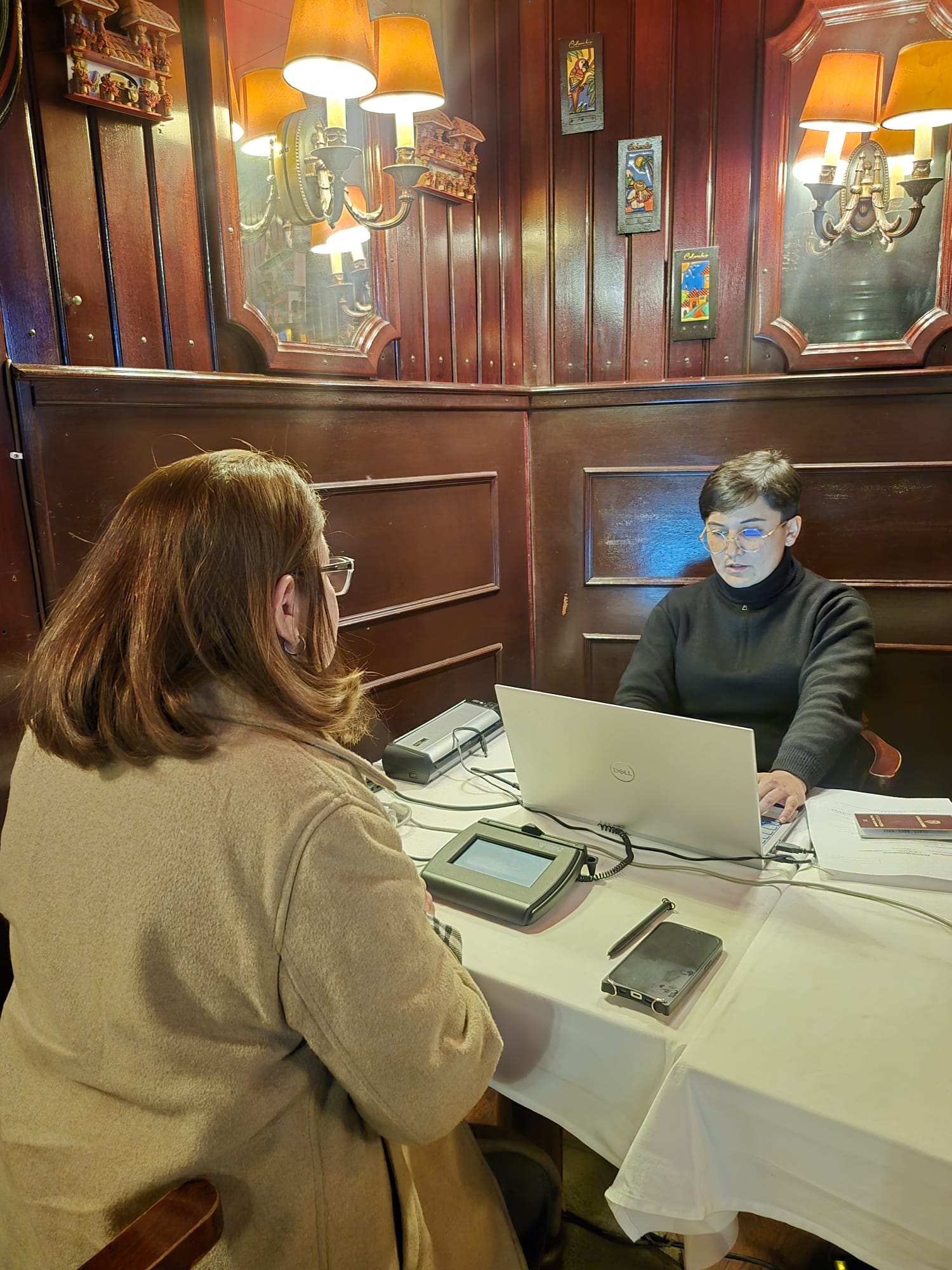 Con la jornada de Consulado Móvil en Múnich se acercó los servicios consulares a nuestros connacionales 