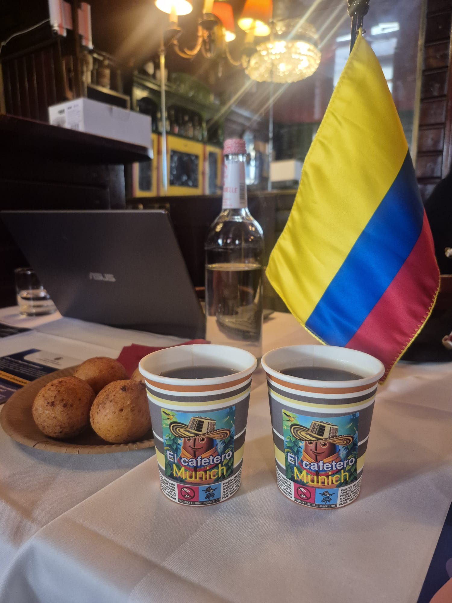 Con la jornada de Consulado Móvil en Múnich se acercó los servicios consulares a nuestros connacionales 